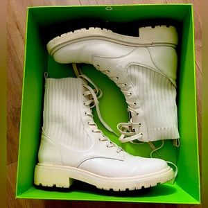 Sam Edelman Lydell Ivory Boots